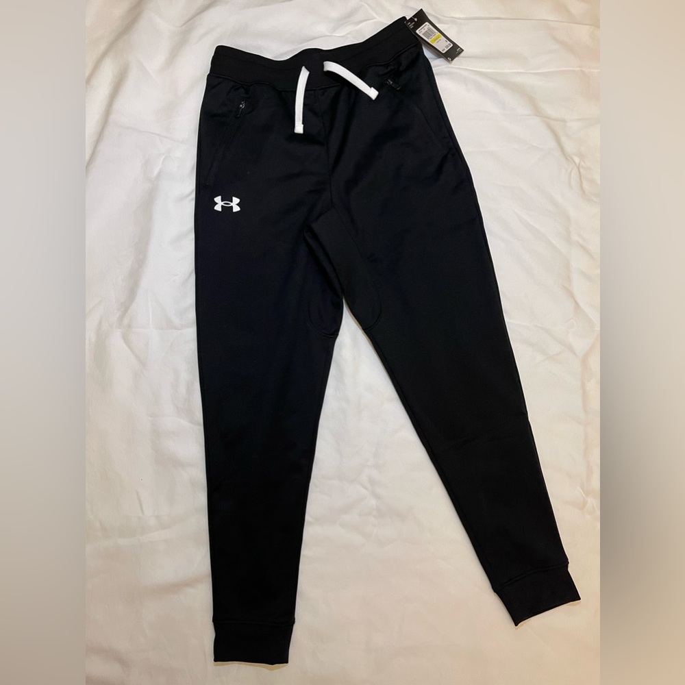 Youth Boys Medium Under Armour Black Pants